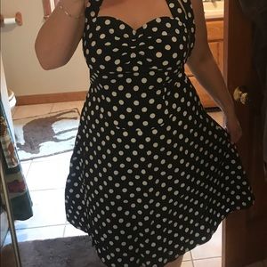 Sweetheart Neckline Pin Up Dress